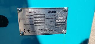 MINI EXCAVADORA JPC KV12
