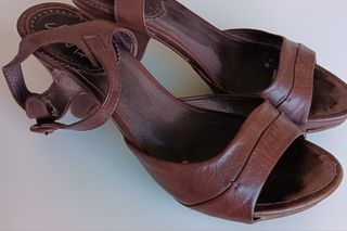 Bajada de precio Sandalias marrón