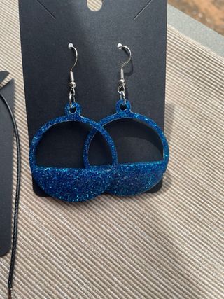 Set orecchini e collana con pendente