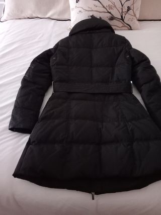 Plumífero Zara negro.