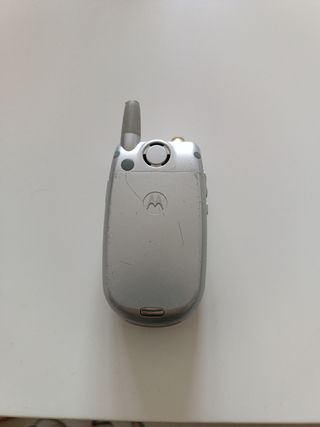 Móvil Motorola V525