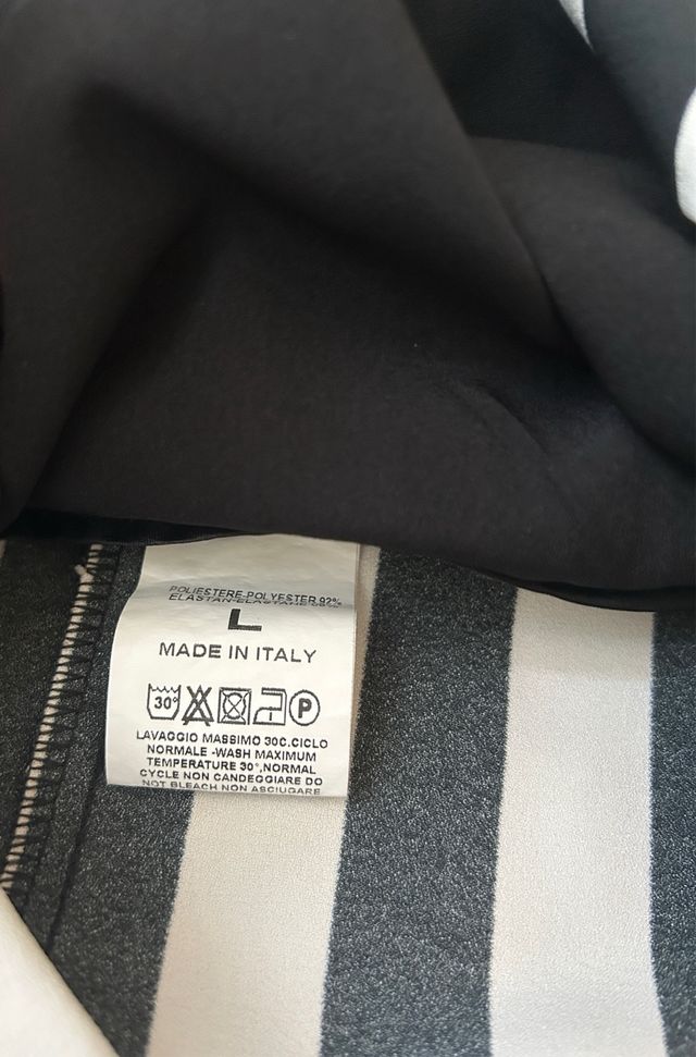 Gonna corta a righe Eks