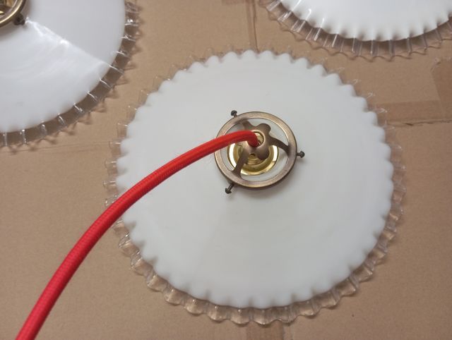 3 lámparas modernistas