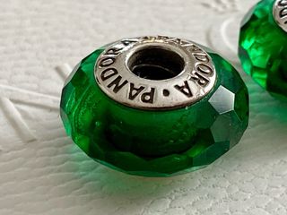 2 x Pandora Murano Charm Cristal Facetado Verde