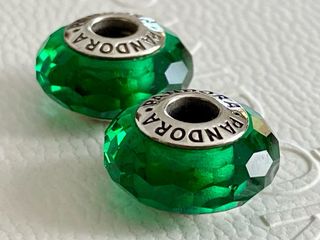 2 x Pandora Murano Charm Cristal Facetado Verde