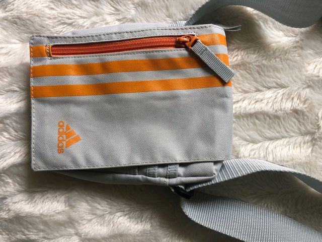 Bolsito bandolera Adidas