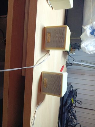 Juego de altavoces Cambridge Soundworks