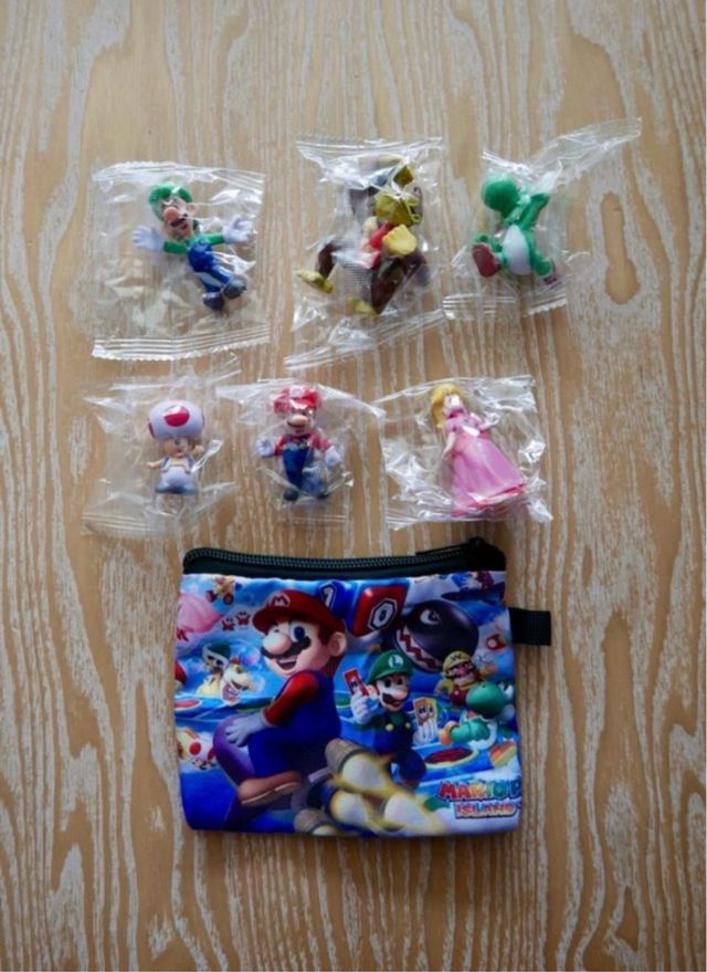 6 figuras Super Mario con neceser