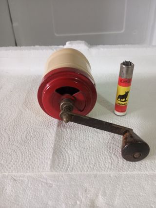 MOLINILLO DE CAFÉ ANTIGUO