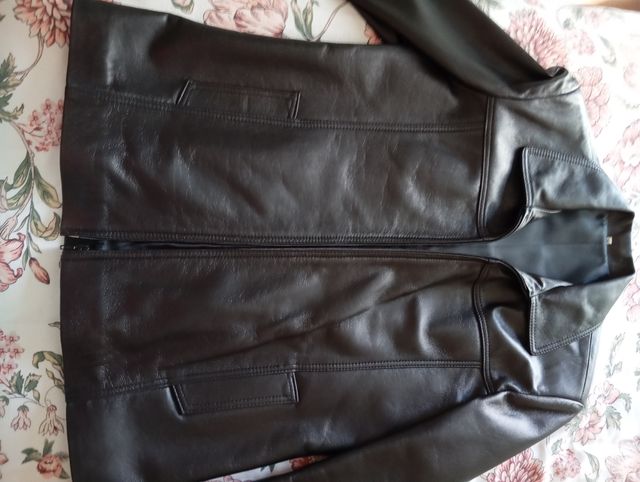 Chaqueta piel. Talla XL.