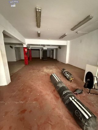 Local comercial en venta en El Calderi - Estació del Nord - Estació de França en Mollet del Vallès