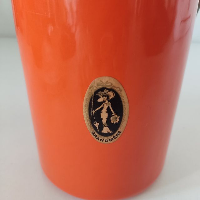 ANTICA LATTAIA FRANCESE DEGLI ANNI '50 IN METALLO SMALTATO