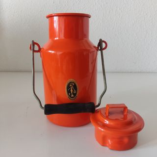 ANTIGUA LECHERA FRANCESA AÑOS 50 METAL ESMALTADO