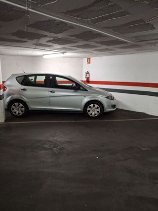 Garaje en venta en La Plana en Esplugues de Llobregat