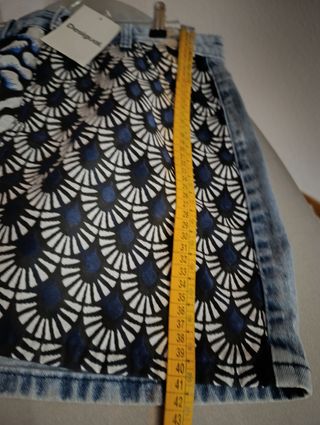Falda vaquera superlinda desigual