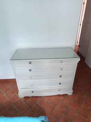 Cómoda de madera maciza retro