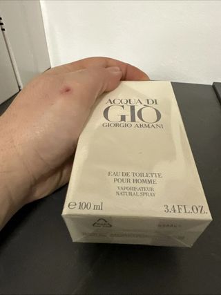Aqcua di gio de Armani