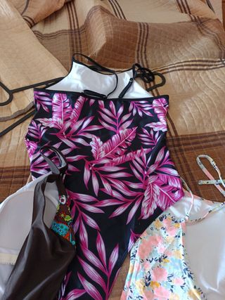 Bañador mujer  LOS TRES 10€
