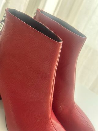 Botines Rojos Zara