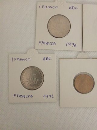 Lote francos franceses varios años