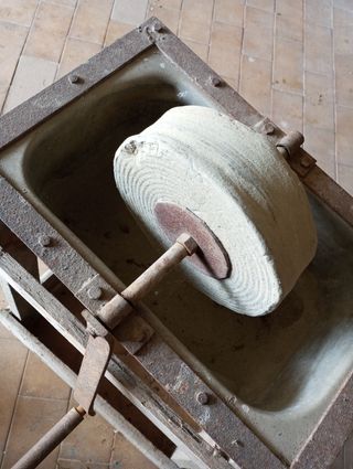 Antica mola ad acqua
