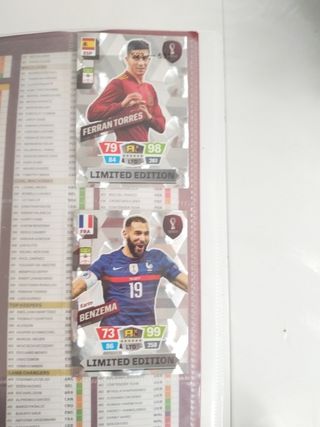 Album Qatar con muchas especiales