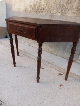 Preciosa Mesa Consola de entrada Vintage de madera