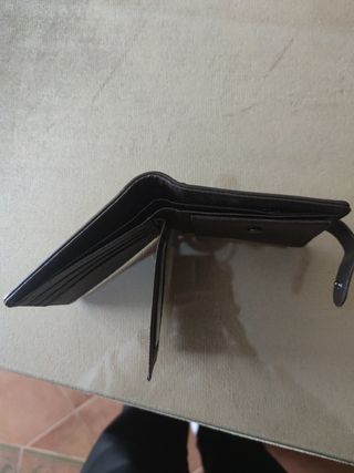 Cartera cuero hombre