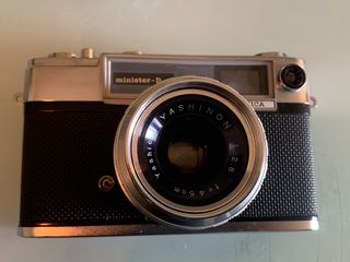 YASHICA minister D cámara fotográfica