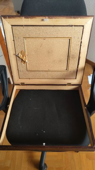 Marco de ocultación de cuadro eléctrico