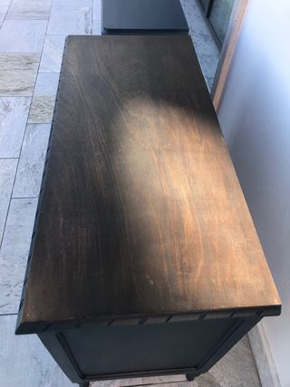 Cómoda e mesas de cabeceira