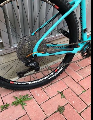 BICICLETA MTB SANTA CRUZ HIGHBALL CARBONO 27.5 XTR