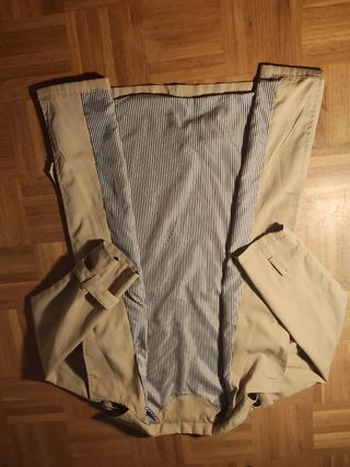 NEGOCIABLE Gabardina tela fina veraniega