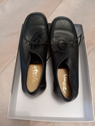 ZAPATOS,COMUNION Y  DE VESTIR