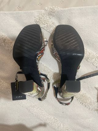 Zapatos de tacon Zara