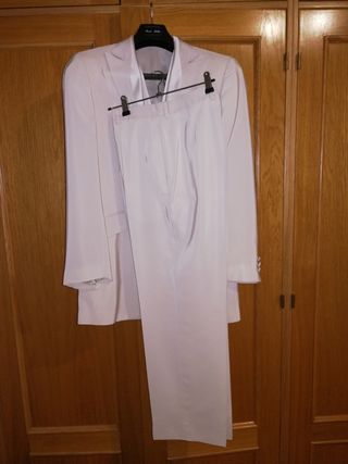 Traje de caballero 