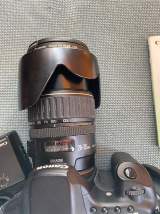 Fotocamara canon 40 D con objetivo 28-135