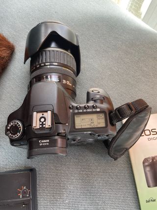 Fotocamara canon 40 D con objetivo 28-135