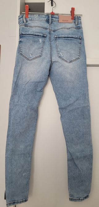 Pantalón Straduvarius T. 34