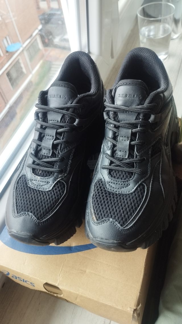 Sandalias Negras Sandalias Amarillas Bershka Sandalias De Mujer En