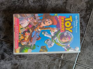 Cintas VHS de películas y series infantiles