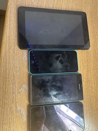 Vendo 1 tablet 3 moviles