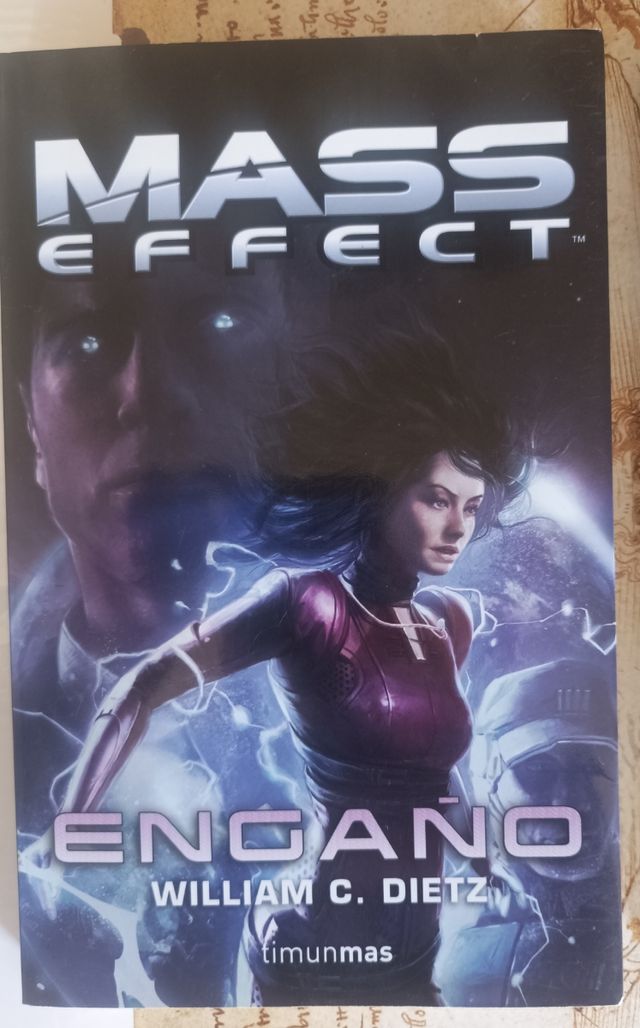 Libros Mass Effect Castigo, primera edición.