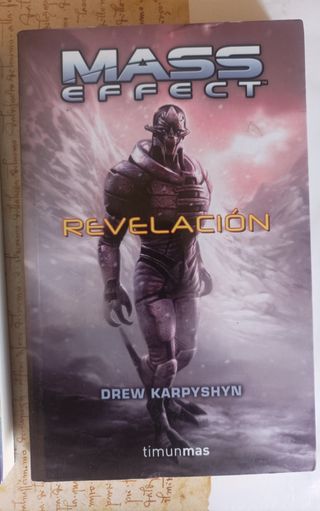 Libros Mass Effect Castigo, primera edición.