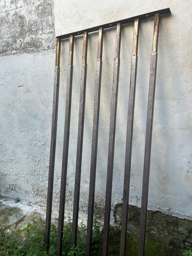 Rejas extensibles antiokupas