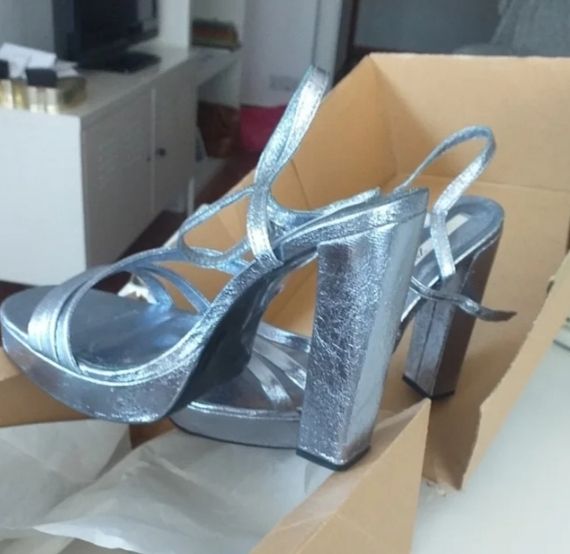 Sandalias plataforma Zara nuevas