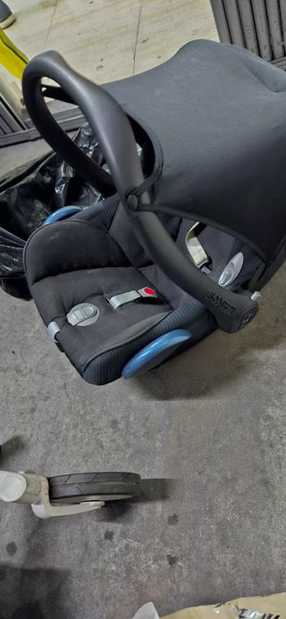 Carrito tuktuk y quinny buzz trio