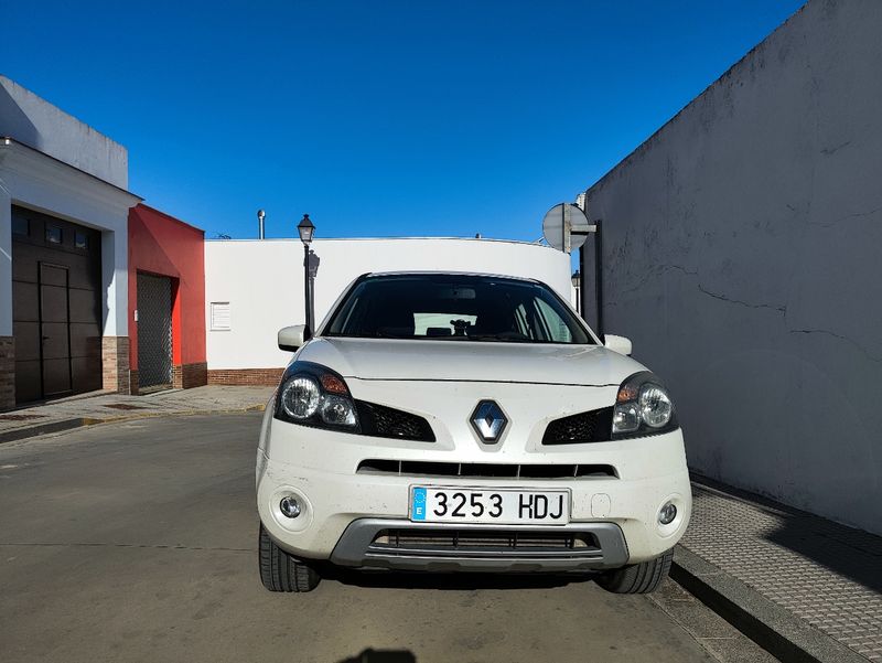 Renault Koleos 2011 - foto 1