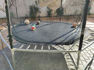 Cama elástica. Trampolín