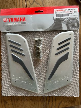 Reposapies Yamaha Tmax Original